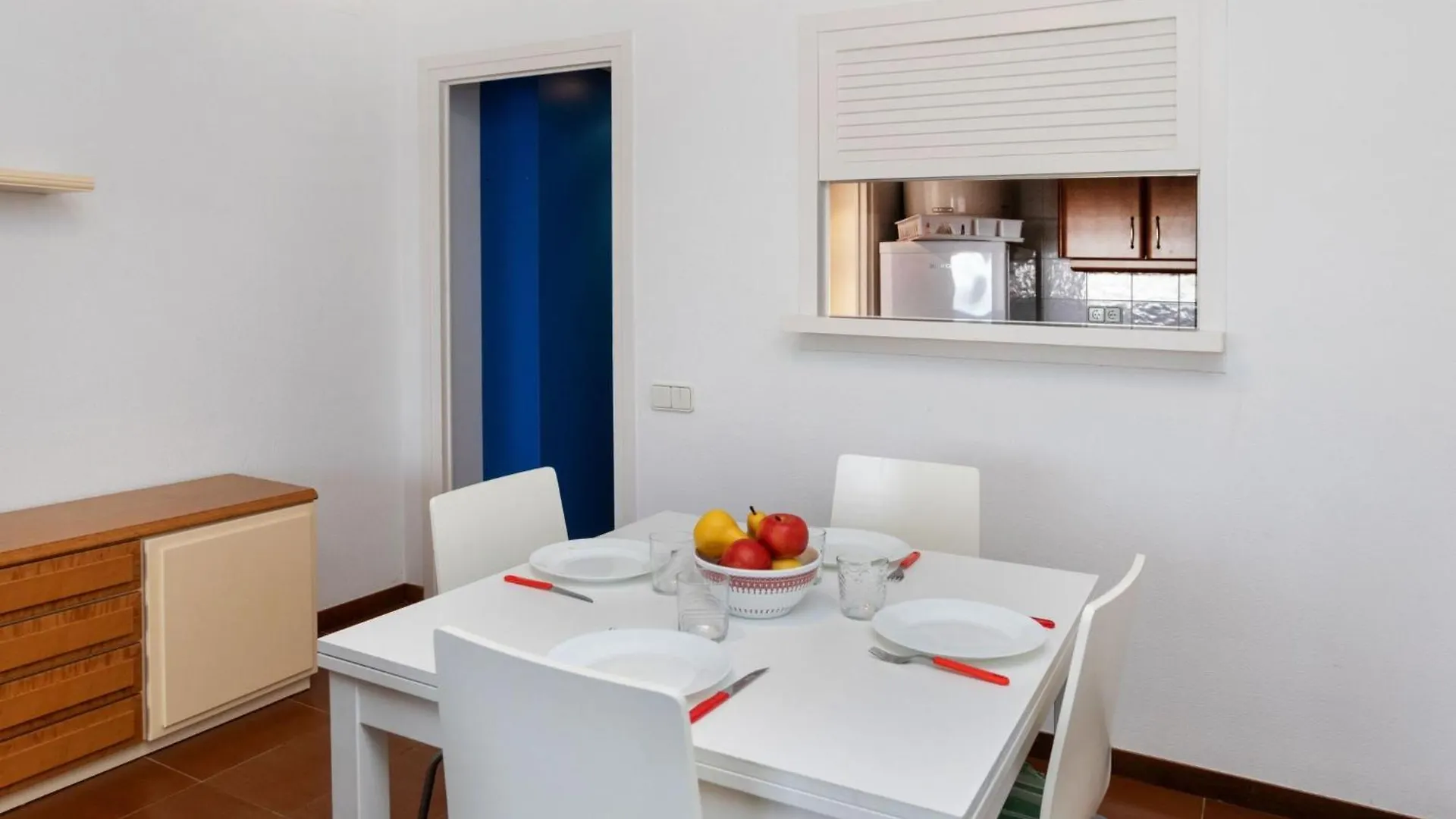 Apartment Port L'Escala-1 By Interhome 0*,